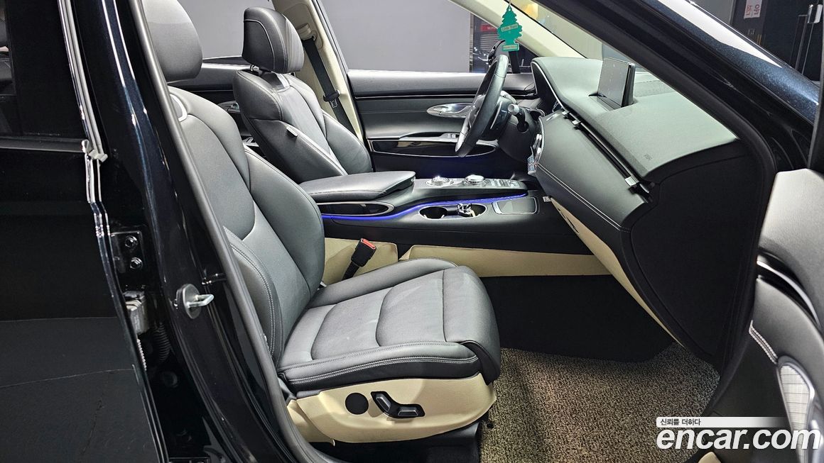 Genesis GV70 2021