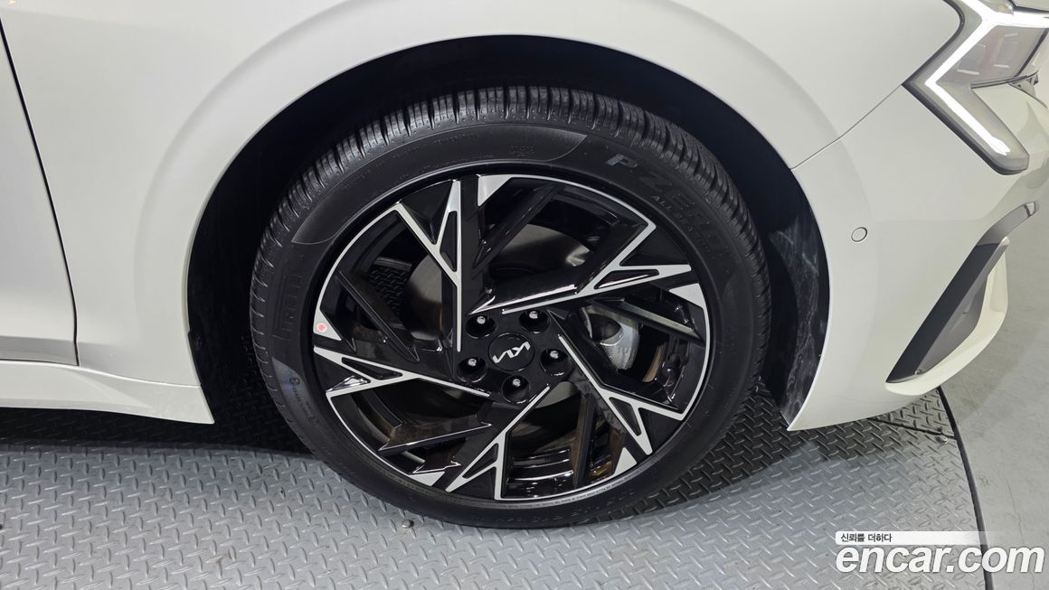 Kia K5 2025