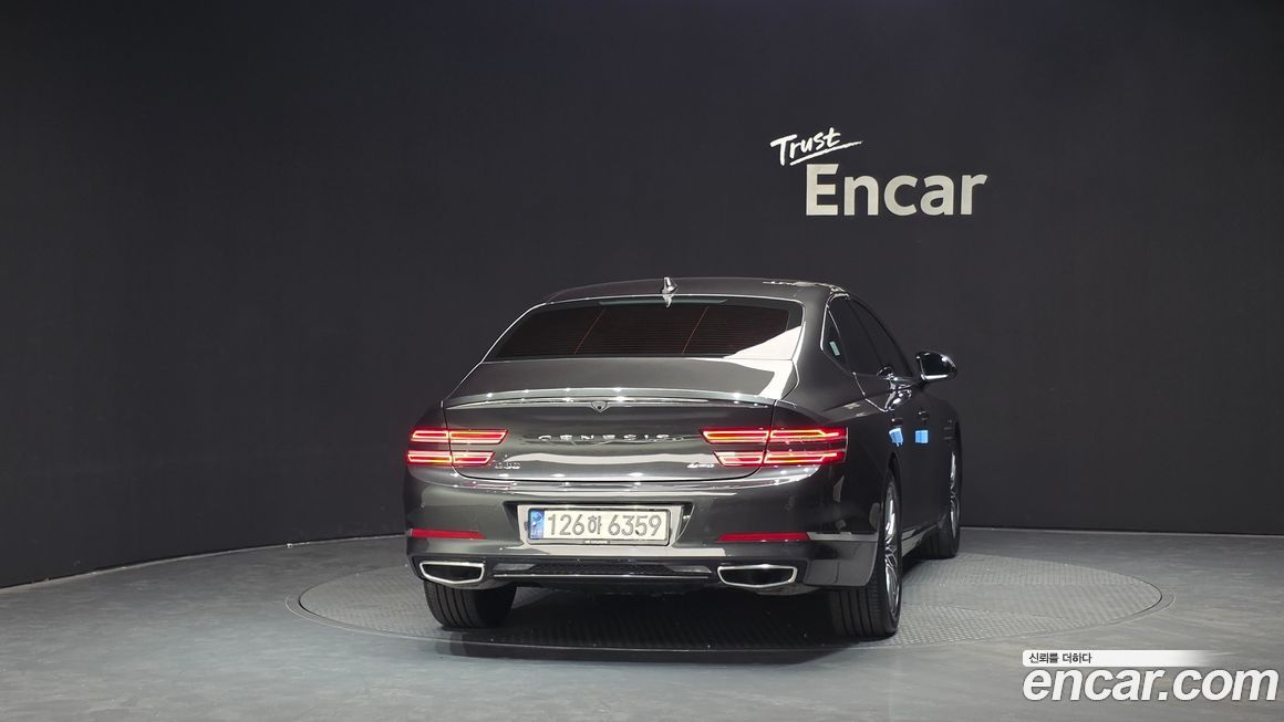 Genesis G80 2022