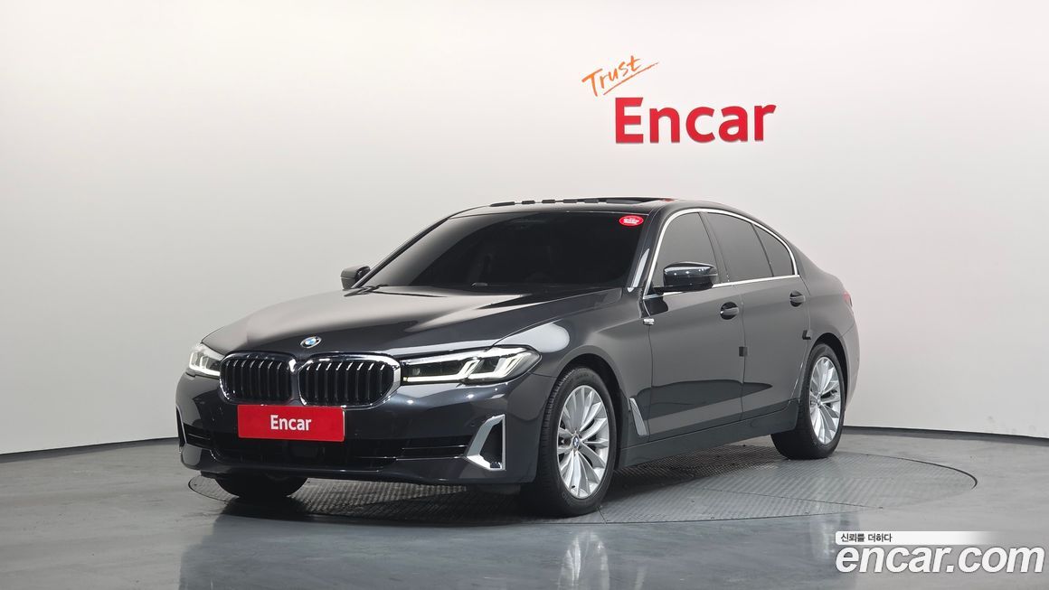 BMW 5-Series 2021