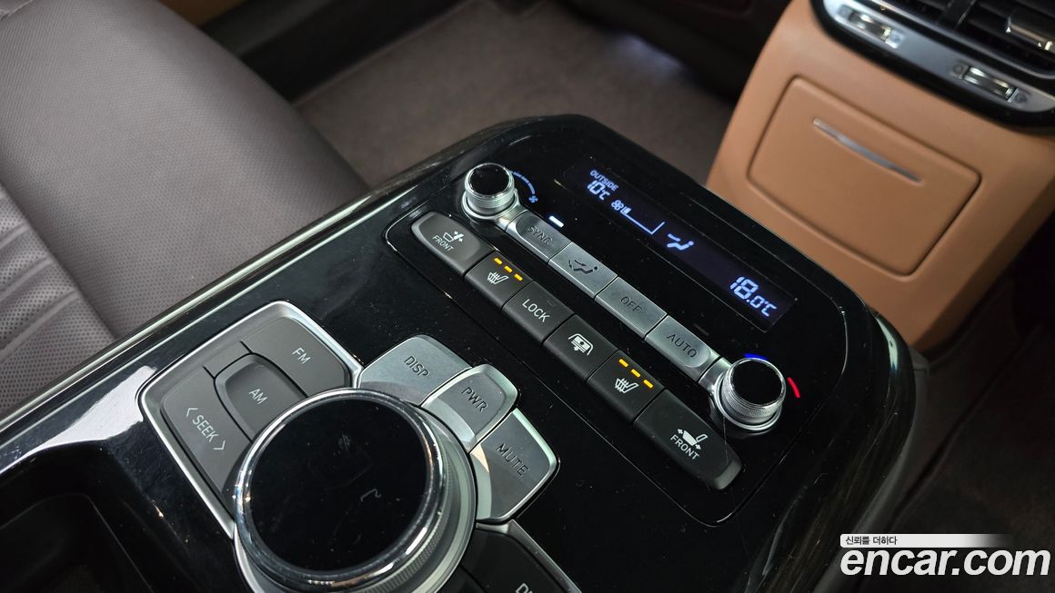 Genesis G90 2019