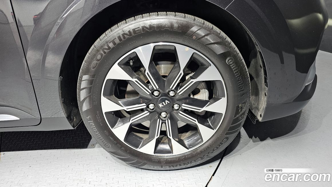 Kia Canival 2021