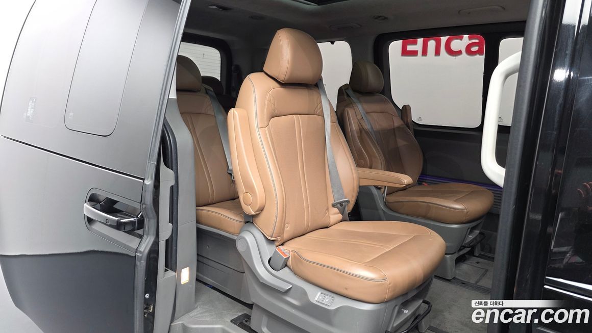 Hyundai Staria 2023