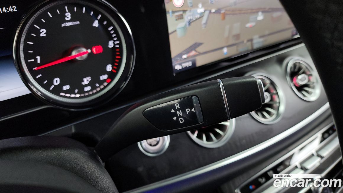 Mercedes-Benz E-Class 2019