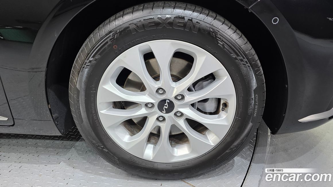 Kia K8 2023