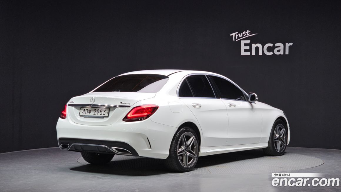 Mercedes-Benz C-Class 2019