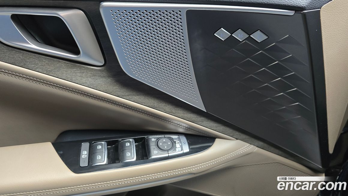 Kia K8 2023