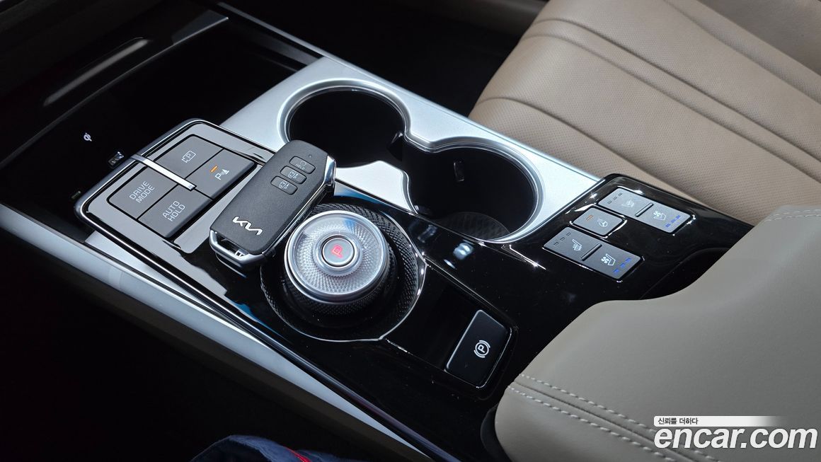 Kia K8 2023