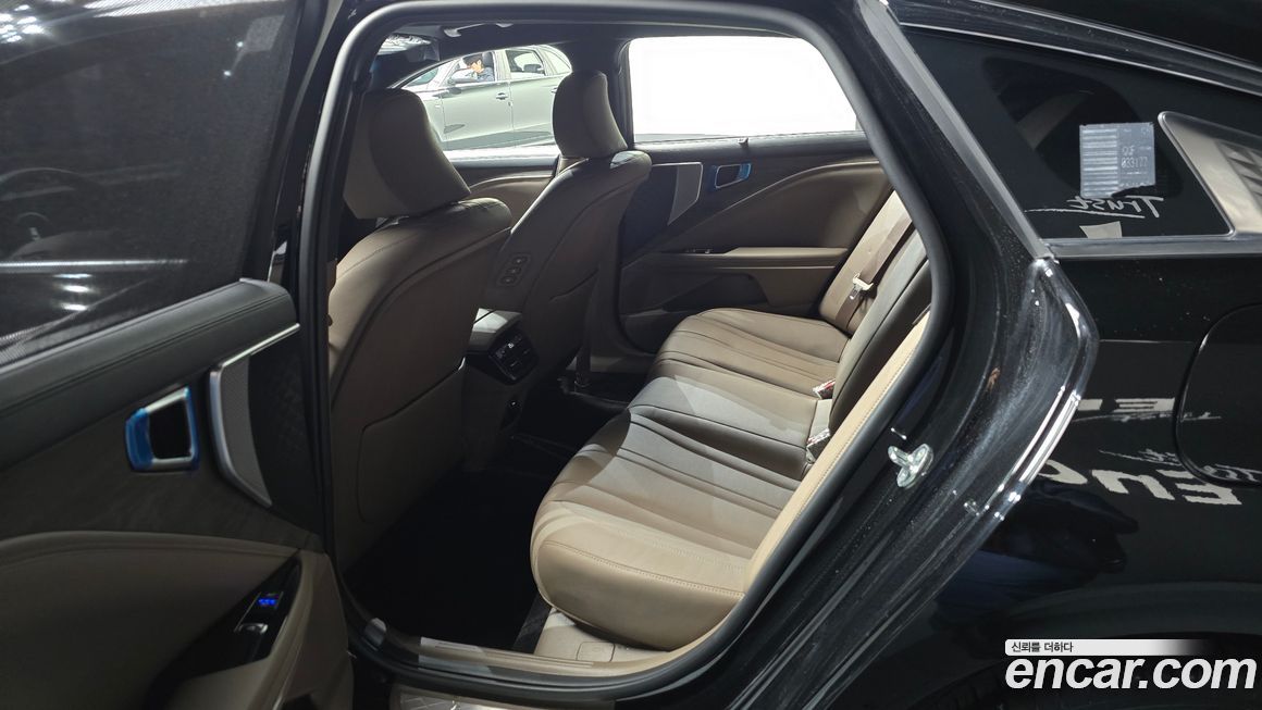 Kia K8 2023