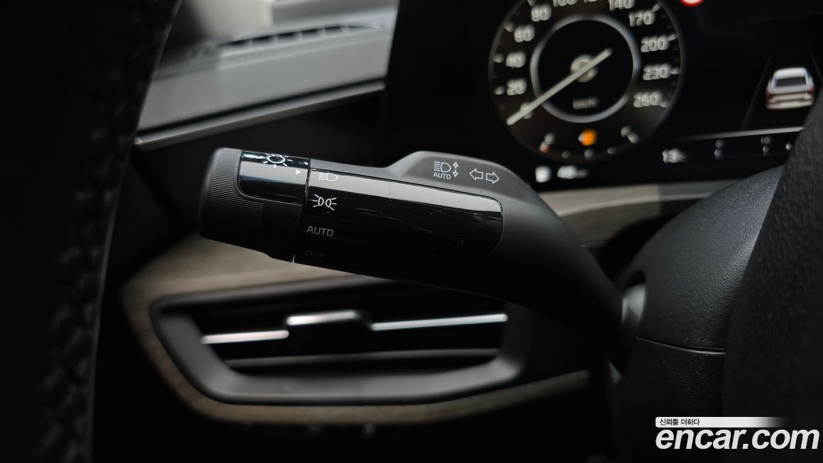 Kia K8 2023