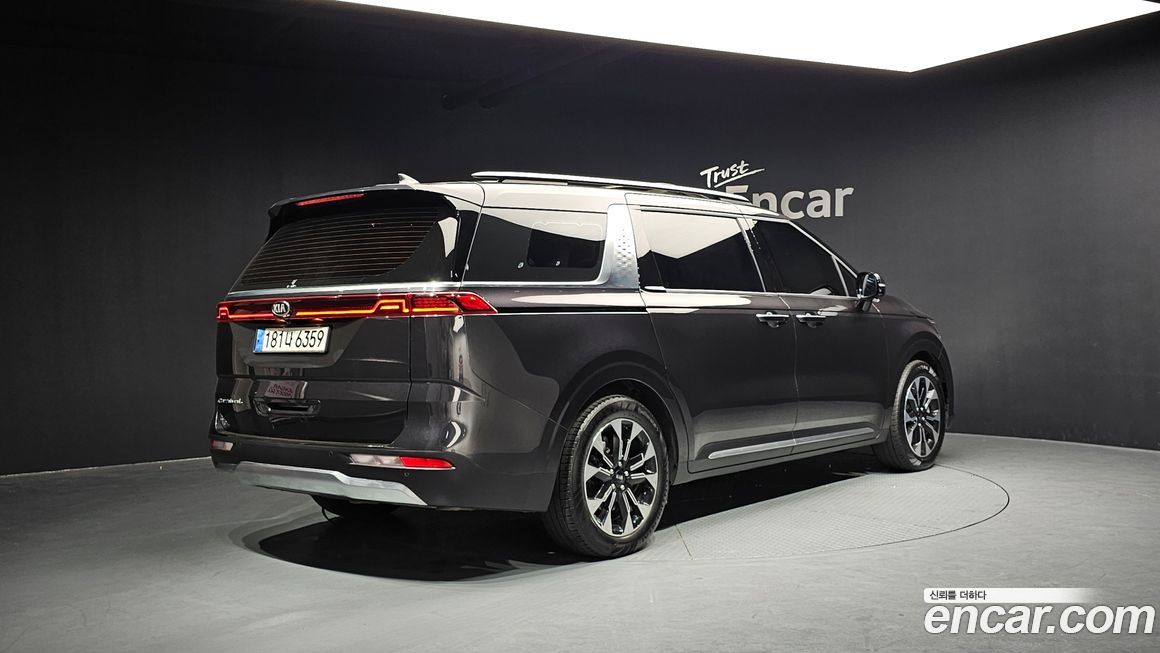 Kia Canival 2021