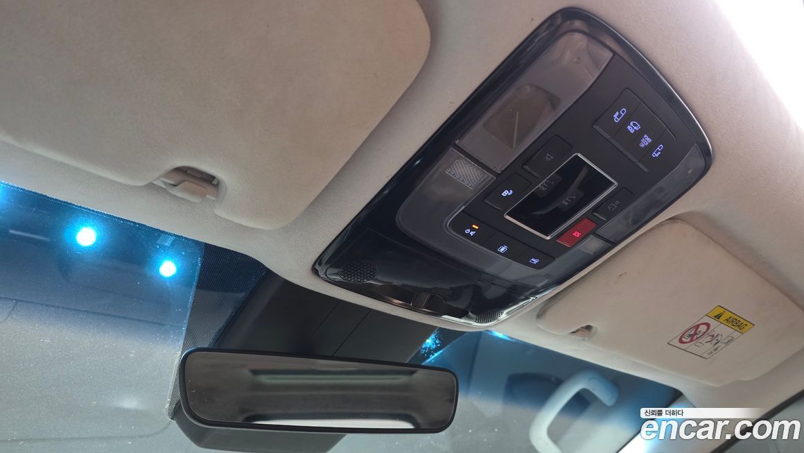 Hyundai Staria 2023