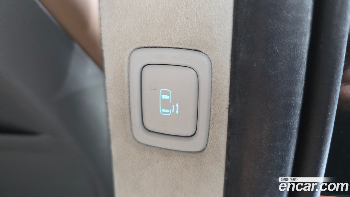 Hyundai Staria 2023