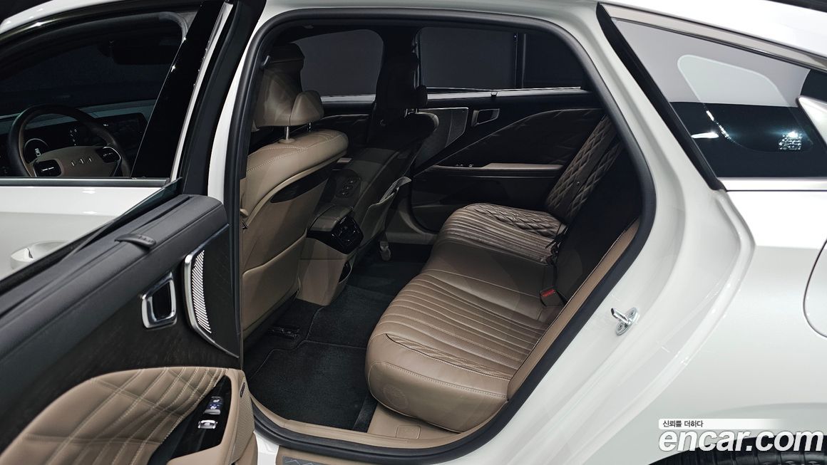 Kia K8 2023