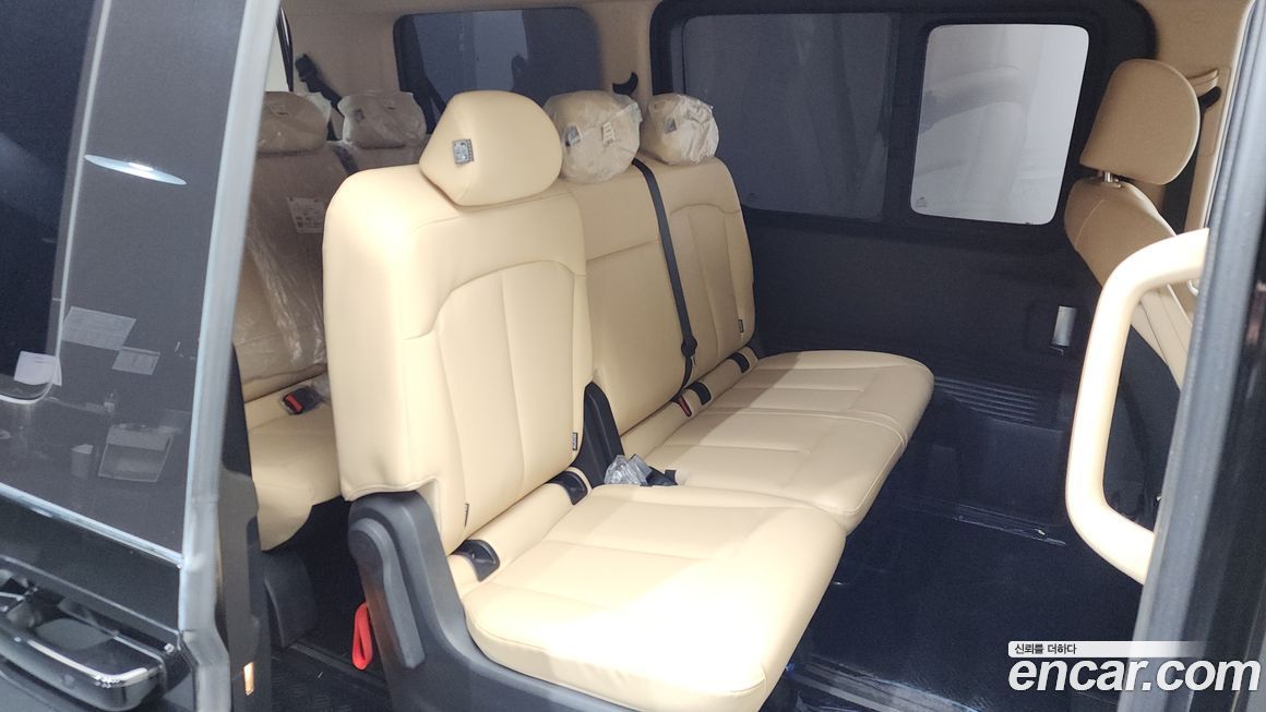 Hyundai Staria 2022