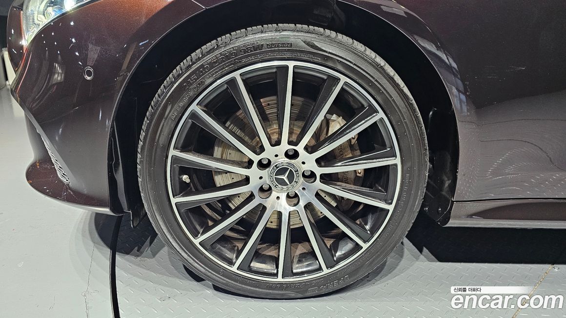 Mercedes-Benz CLS-Class 2019