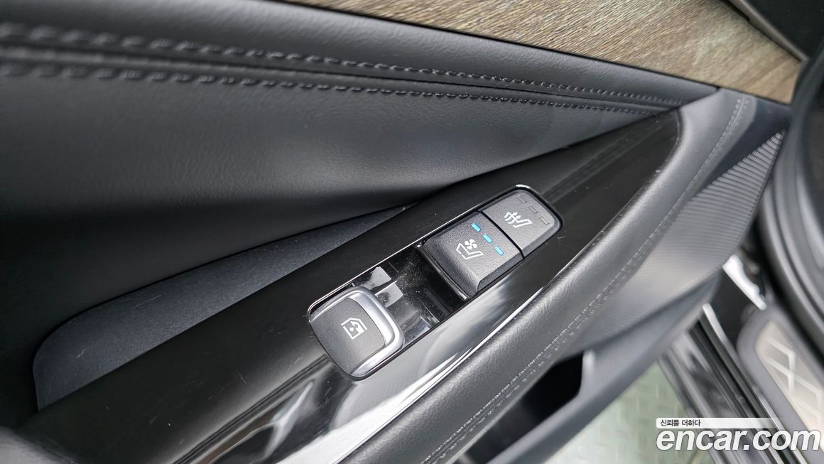 Kia K8 2023
