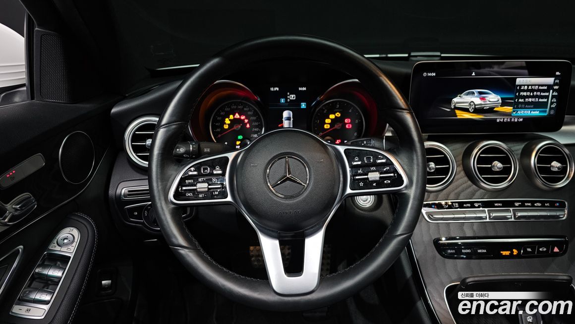 Mercedes-Benz C-Class 2019