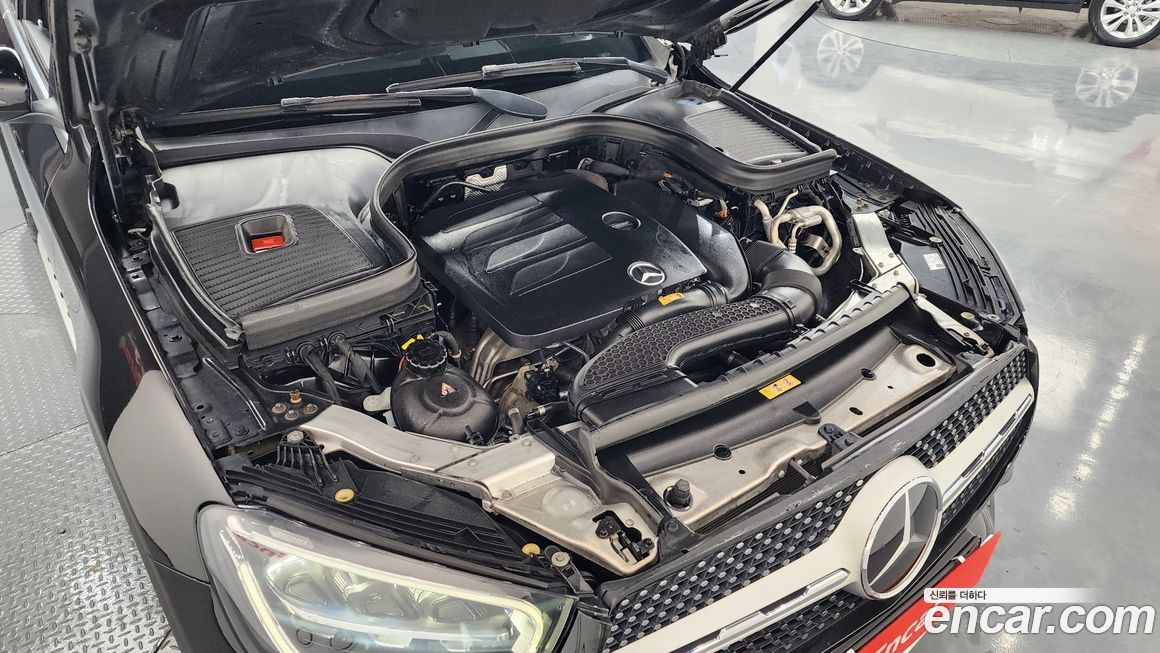 Mercedes-Benz GLC-Class 2020