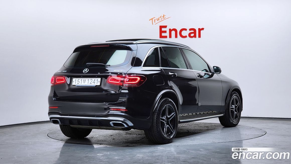 Mercedes-Benz GLC-Class 2020