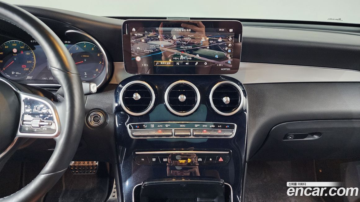 Mercedes-Benz GLC-Class 2020