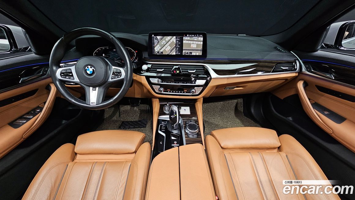 BMW 5-Series 2021