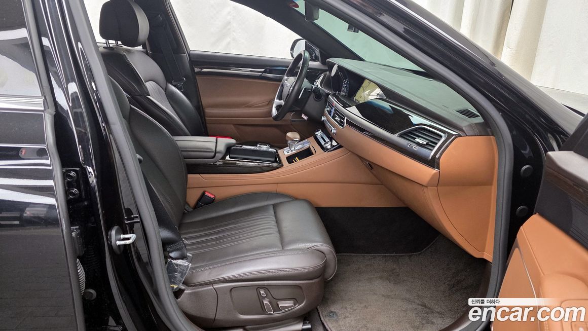 Genesis G90 2021