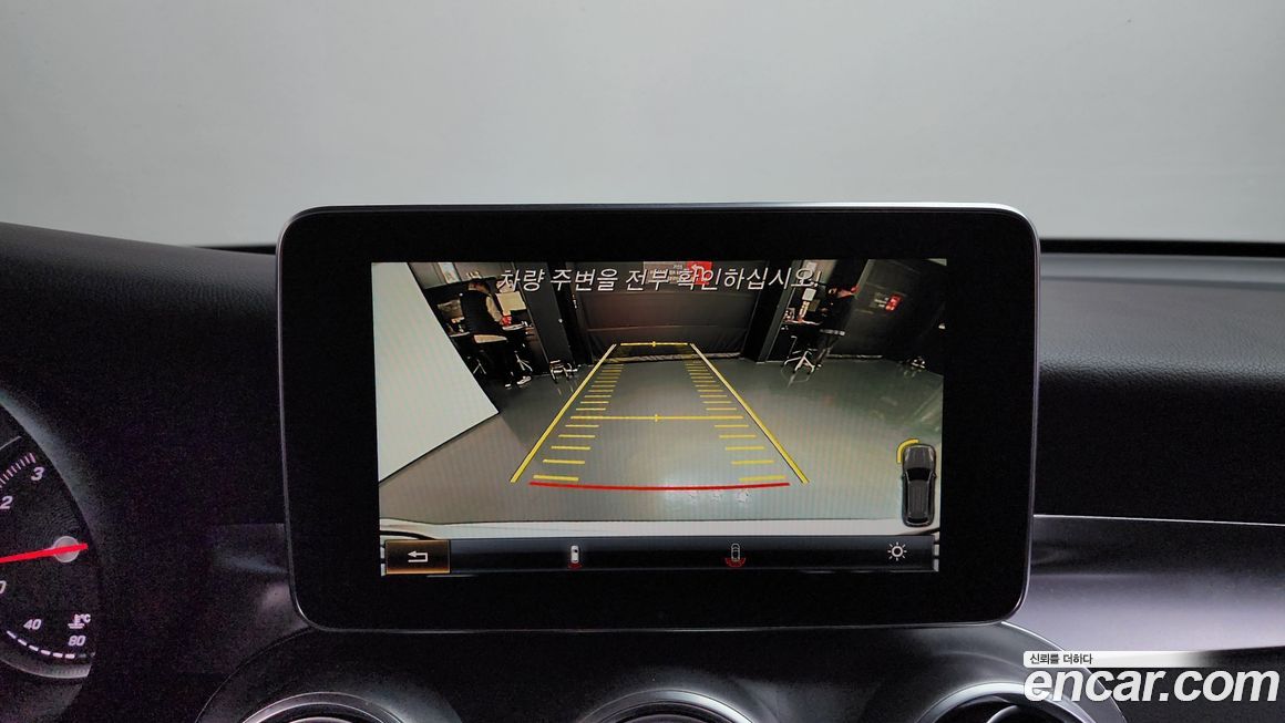 Mercedes-Benz GLC-Class 2019