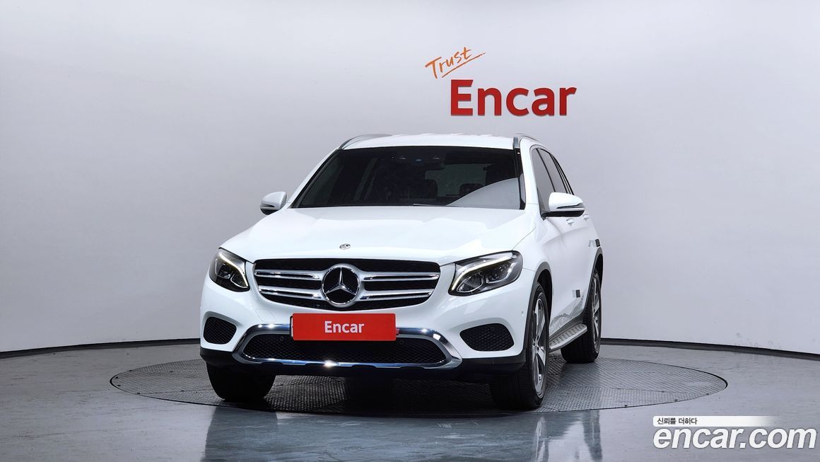 Mercedes-Benz GLC-Class 2019