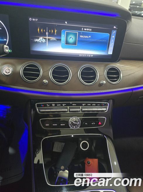 Mercedes-Benz E-Class 2018