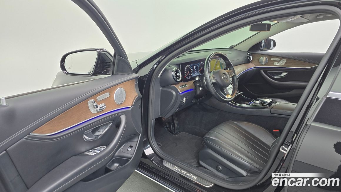Mercedes-Benz E-Class 2018