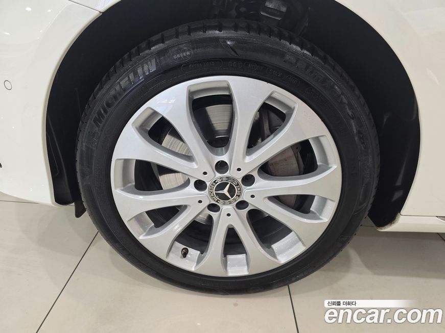 Mercedes-Benz E-Class 2018