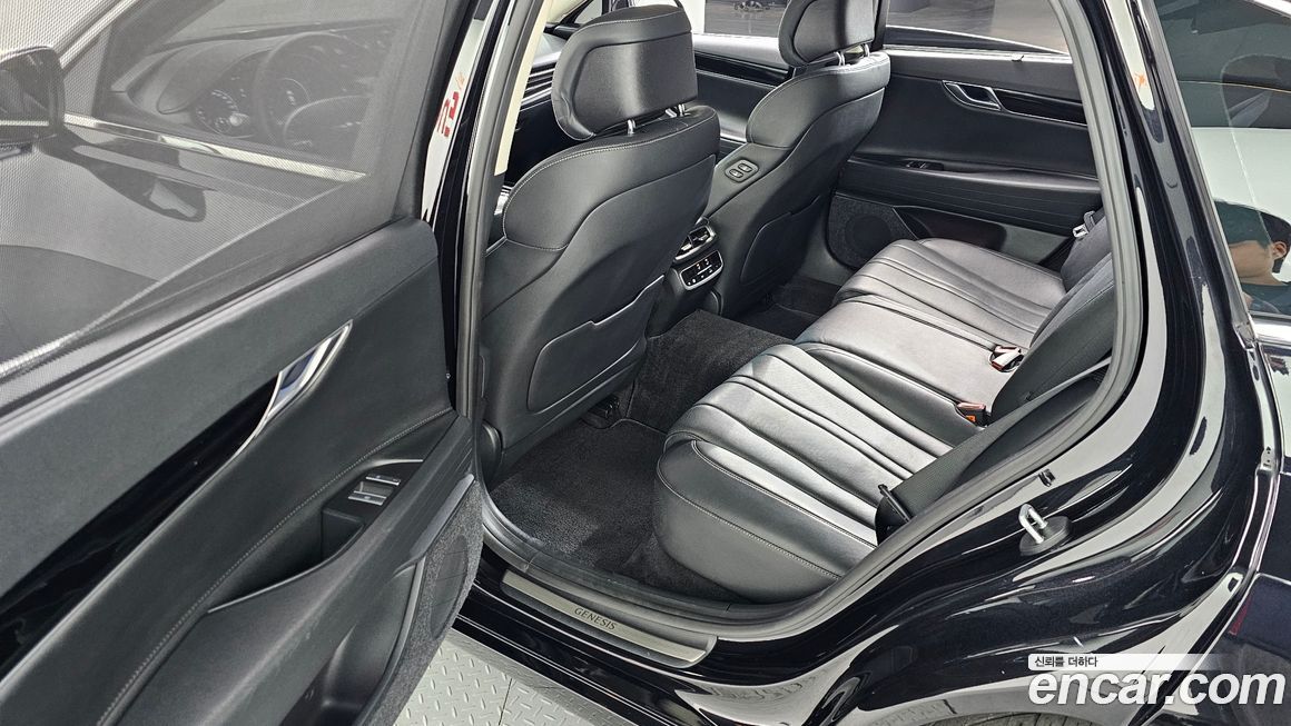 Genesis G80 2021