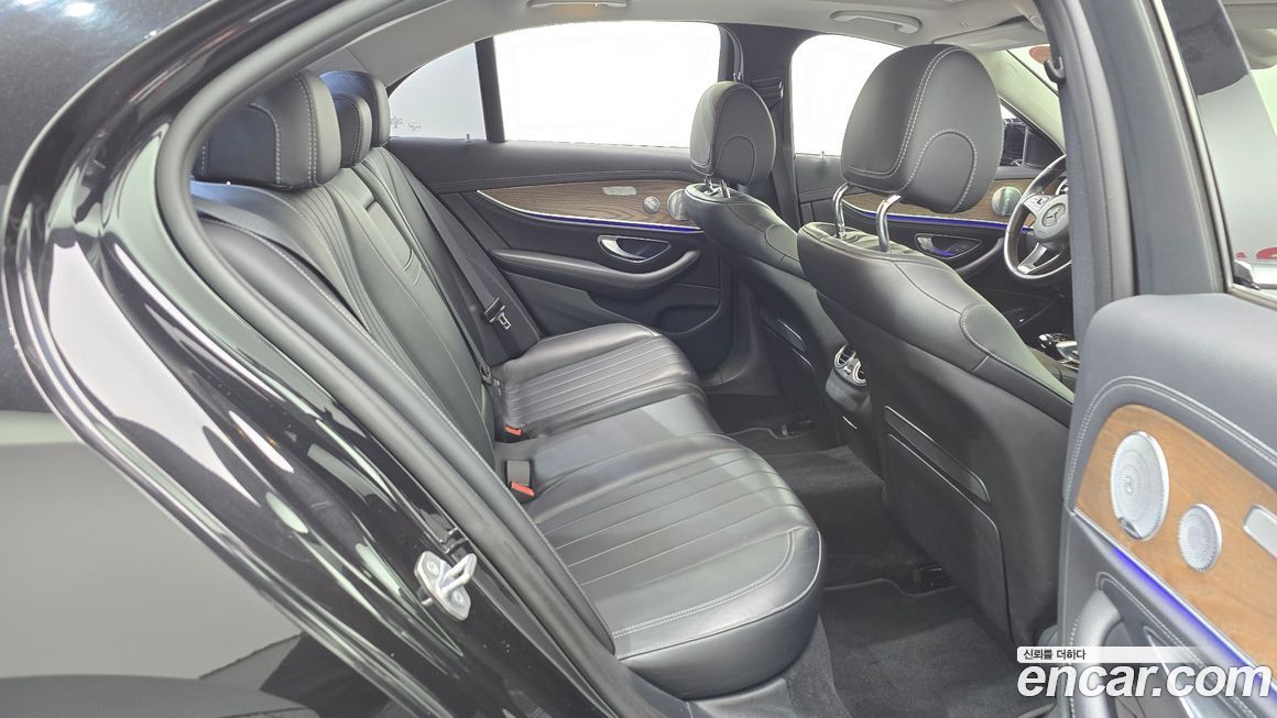 Mercedes-Benz E-Class 2018