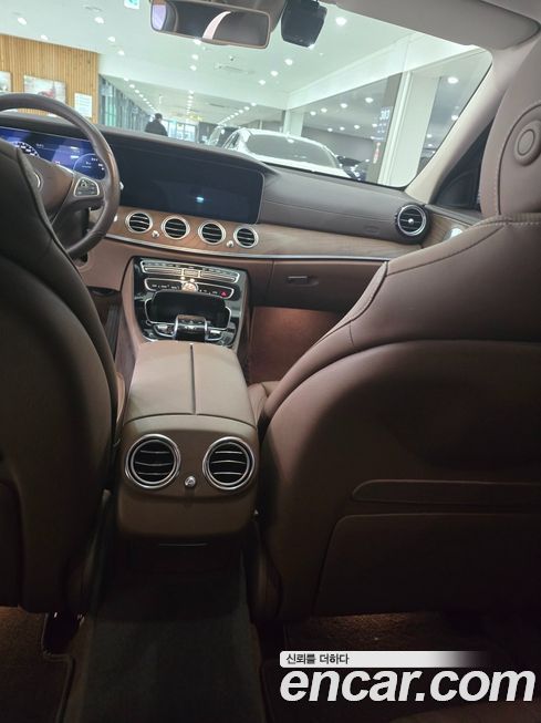 Mercedes-Benz E-Class 2018