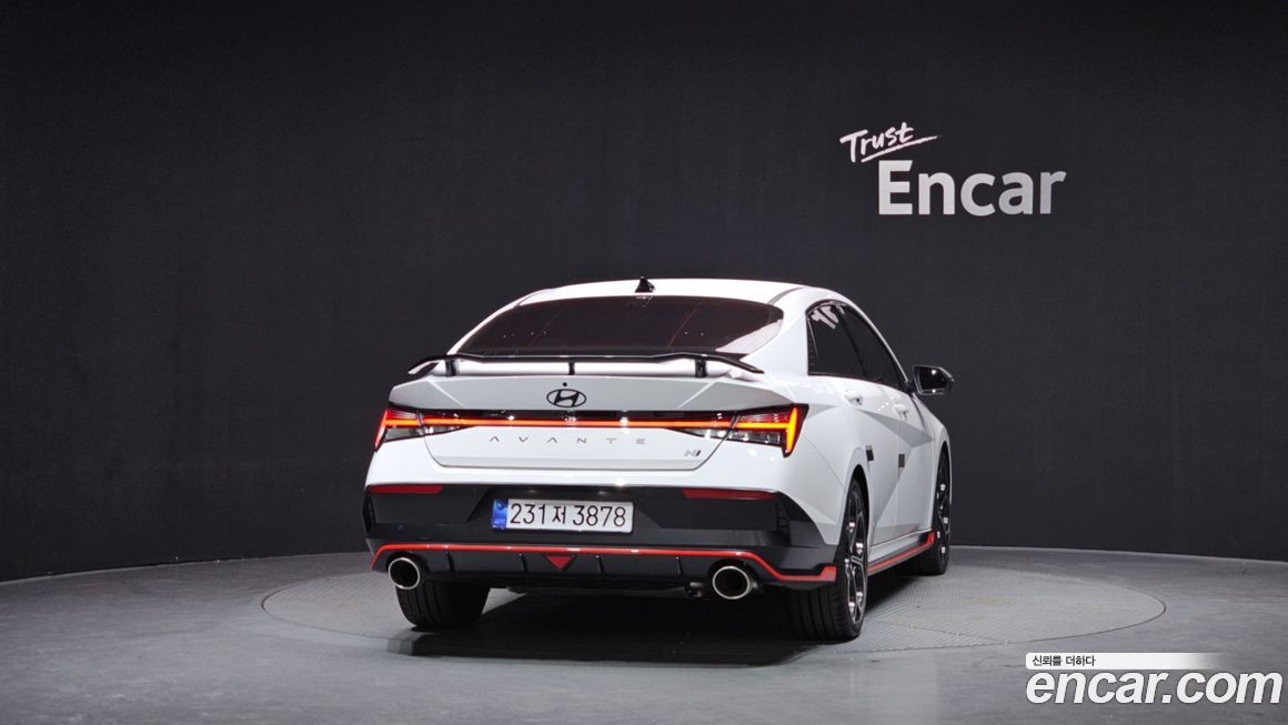Hyundai AVANTE 2025
