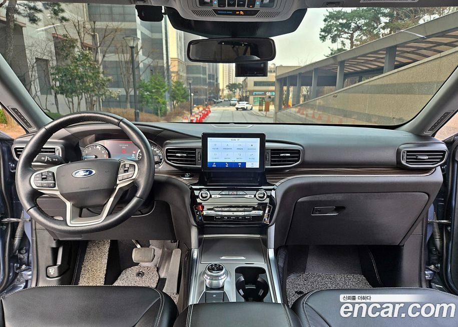 Ford Explorer 2021