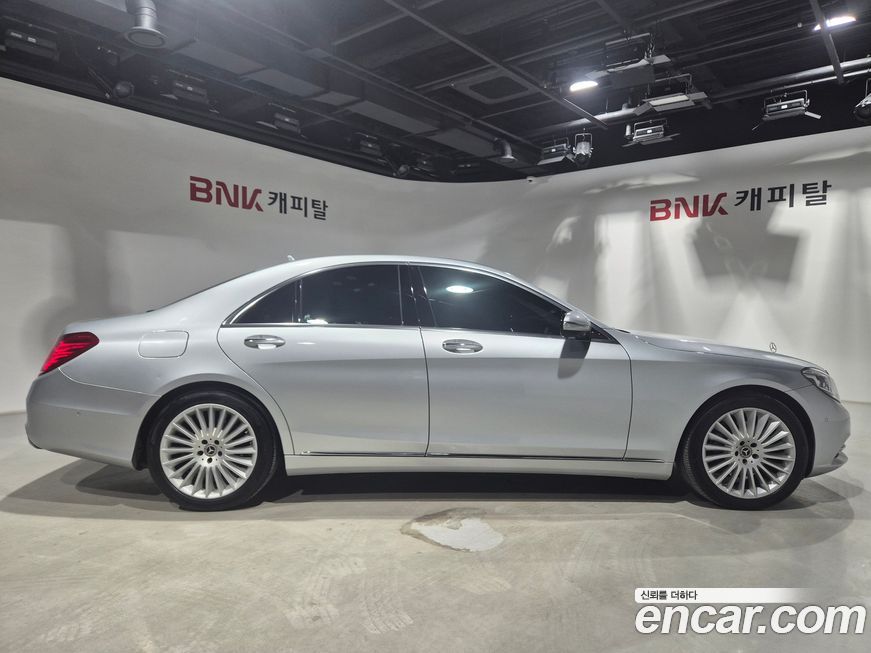 Mercedes-Benz S-Class 2015