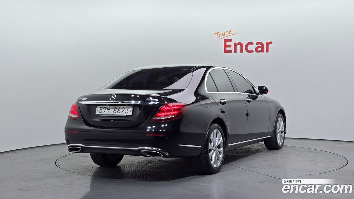 Mercedes-Benz E-Class 2018