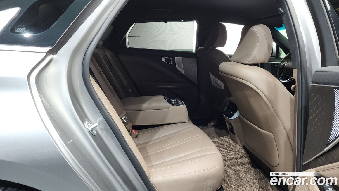 Kia K8 2023
