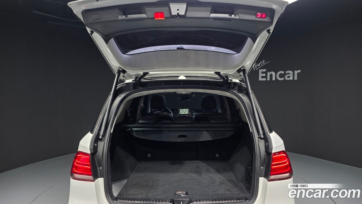 Mercedes-Benz GLE-Class 2017