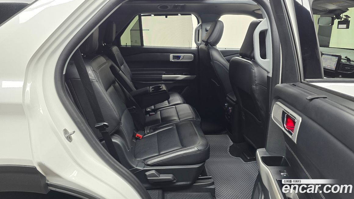 Ford Explorer 2021