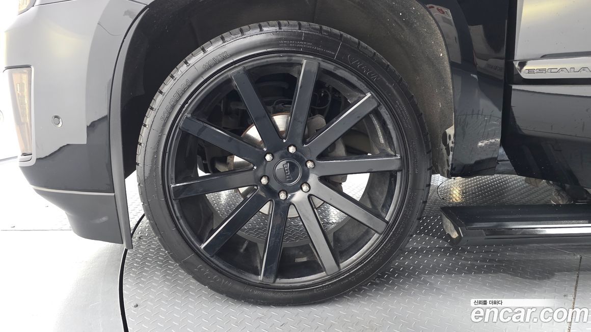 Cadillac Escalade 2017