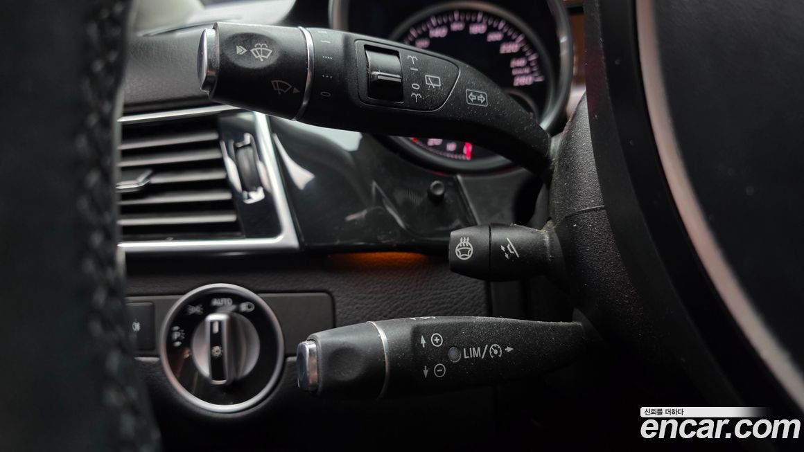 Mercedes-Benz GLE-Class 2017