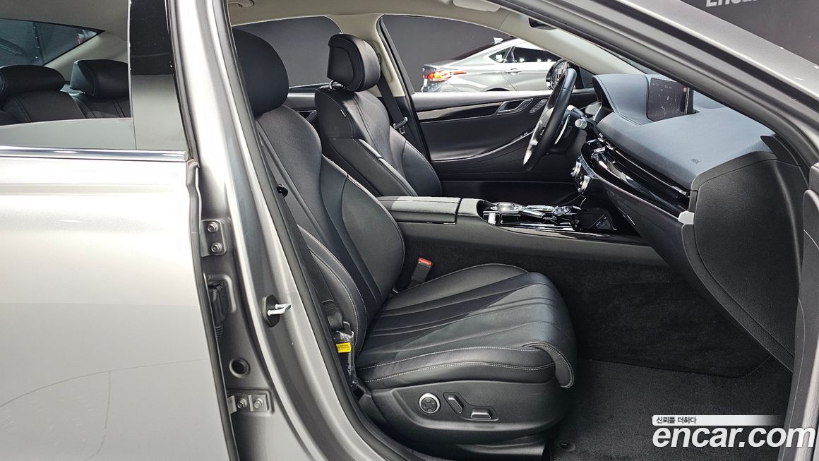 Genesis G80 2022
