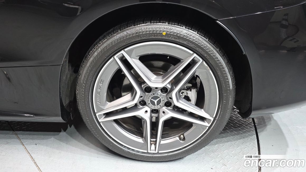 Mercedes-Benz C-Class 2020