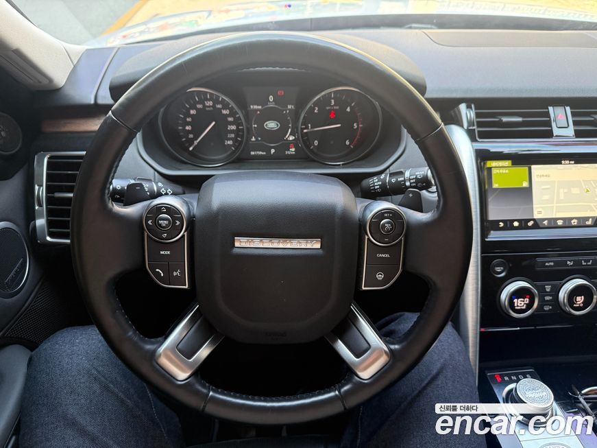 Land Rover Discovery 2017