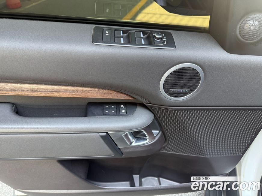 Land Rover Discovery 2017