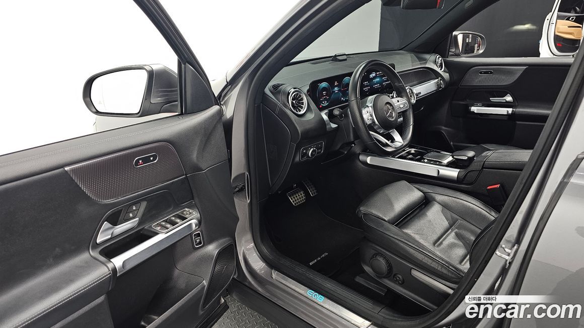 Mercedes-Benz EQB 2022