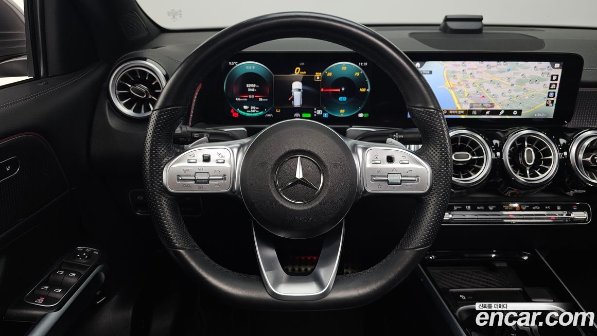 Mercedes-Benz EQB 2022